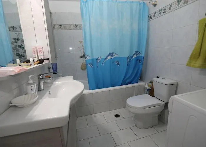 Angelina's House ريثيمنو