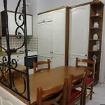 Angelina's House העיירה רתימנו