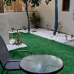 בית נופש Angelina's House העיירה רתימנו
