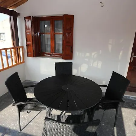 Angelina's House Tatil Evi *