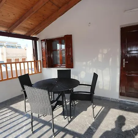 Angelina's House Semesterbostad *