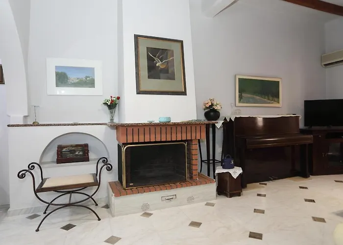 Сasa de vacaciones Angelina's House