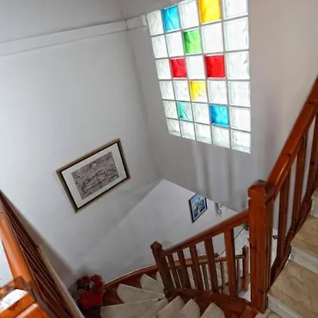 Angelina's House Дом отдыха *